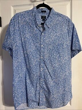 J. Crew Men's Blue Floral Short-Sleeve Button-Down Shirt